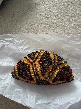 VINTAGE Handmade Yellow Beaded Women’s coin purse